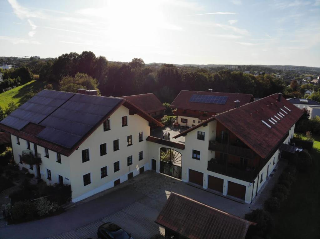 Schoenauerhof- Urlaub Im Gruenen Aber Doch In Der Stadt Passau Extérieur photo